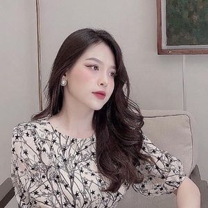 Meet your Posher, Huyen